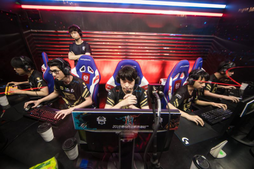 等球星的到 等球星的到