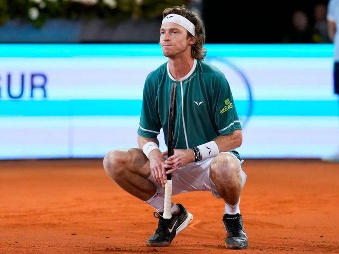 辽宁男篮等 辽宁男篮等